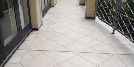 Balcony Waterproofing – Which Tile Adhesive to Use With Liquid Membranes ?