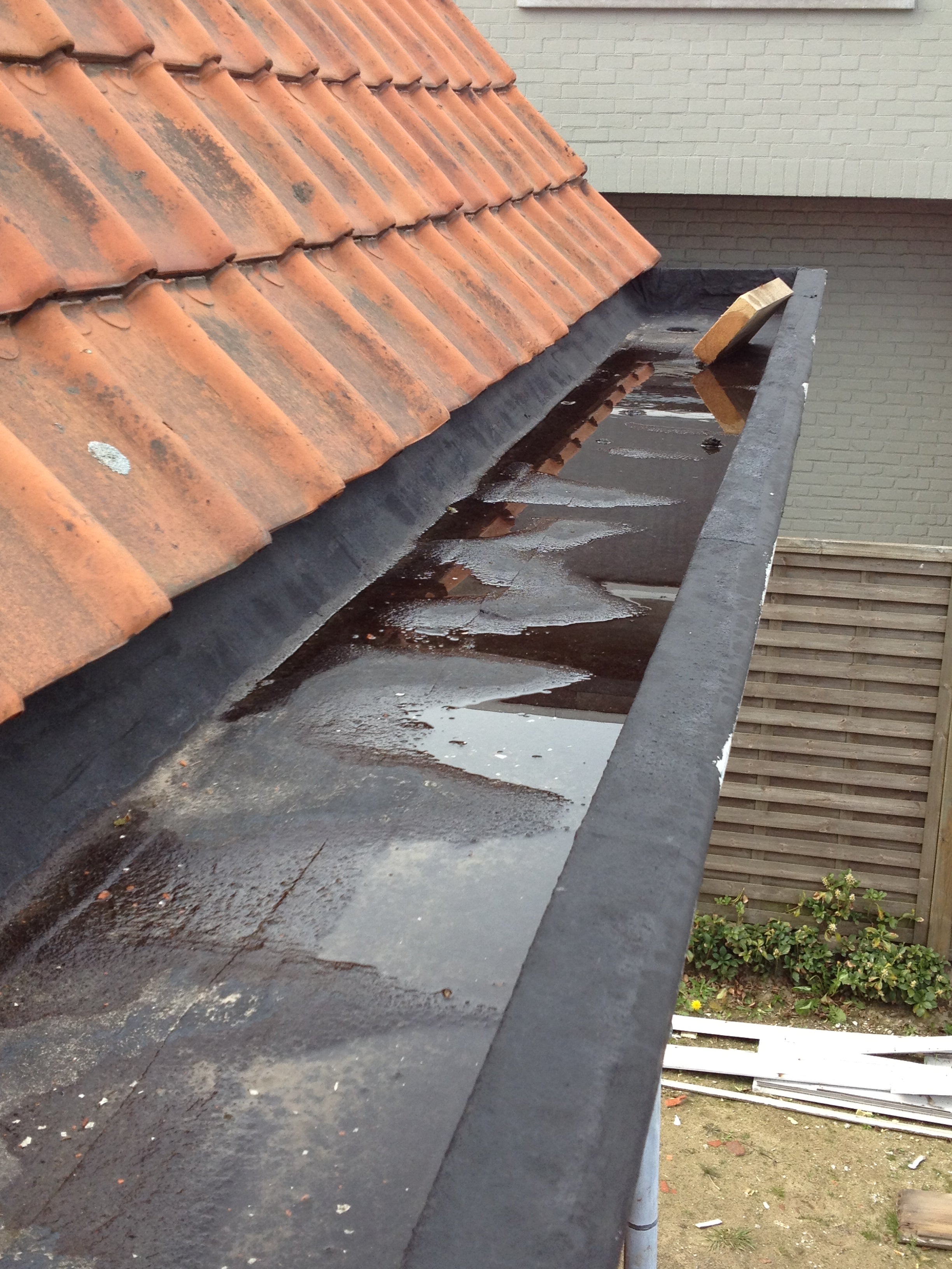 Leaky Gutter How to Fix Leaking Gutters with Liquid Rubber Sealant – DIY Waterproofing
